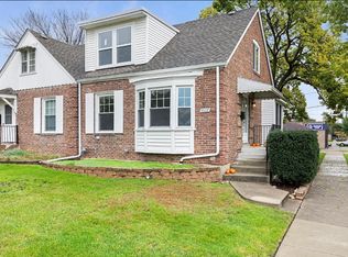 4447 Joliet Ave, Lyons, IL 60534