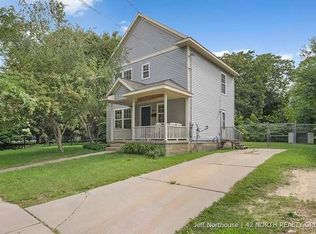 411 Charles Ave SE, Grand Rapids, MI 49503