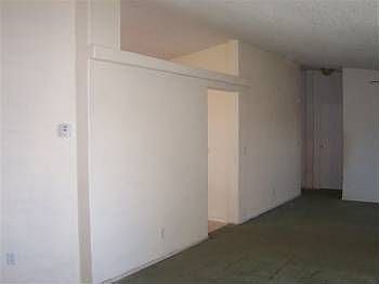 5th image of 212 E 2nd Ave