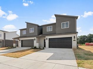 654 Sun Meadows Loop, Centerton, AR 72719