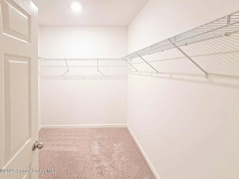 287 Guinevere Dr SW — Photo 13