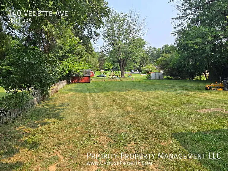 140 Vedette Ave — Photo 14