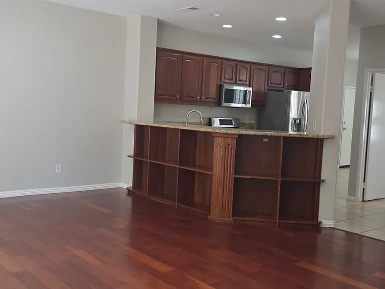 10988 Ivy Hill Dr #2 — Photo 2