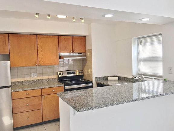 2nd image of 4950 N Marine Dr APT 208