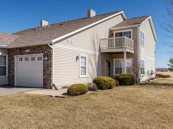 15611 Sienna Ct #90, South Beloit, IL 61080