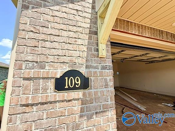 4th image of 109 Equality Ct
