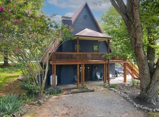 639 Golden Pond Rd, Monticello, KY 42633