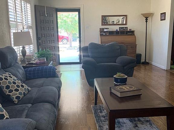 3rd image of 1515 Dotsy Ave
