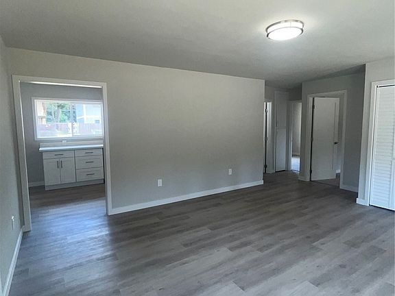 4th image of 5423 Detroit Avenue SW