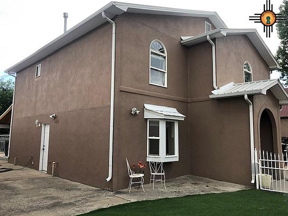 5th image of 113 Silva Ave