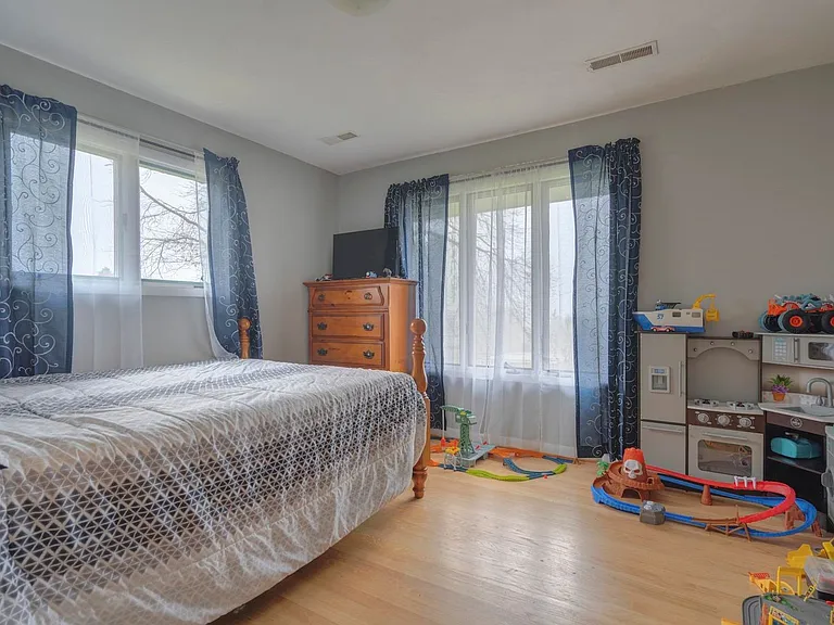 202 Fincastle Dr — Photo 15