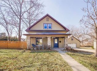4932 Buena Vista St, Roeland Park, KS 66205