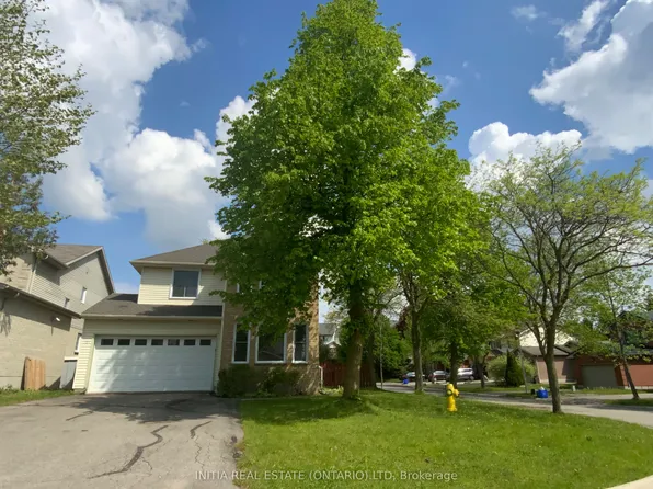 101 Southcott Ct, London, ON N6G 4Y6