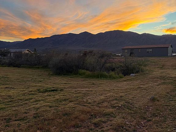 3rd image of 345 N Old Mill Rd