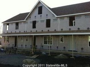 51 Vine St, East Greenwich, RI 02818
