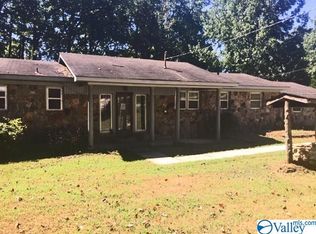 848 Riverfront Rd, Rogersville, AL 35652
