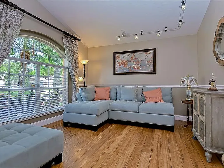 2007 Highview Fall Pl — Photo 7
