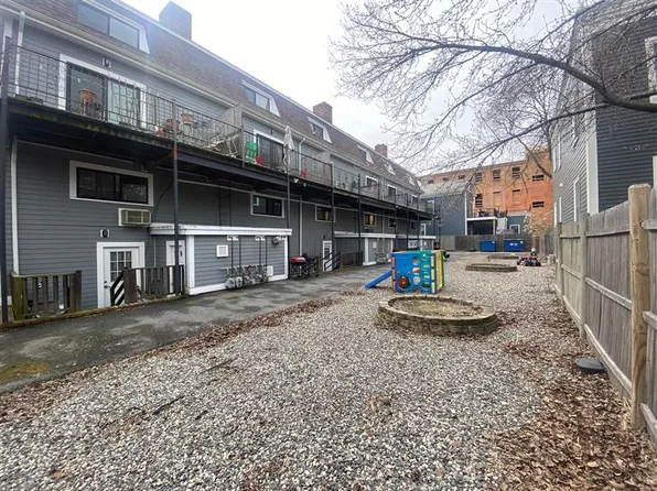 21A Suffolk St, Cambridge, MA 02139