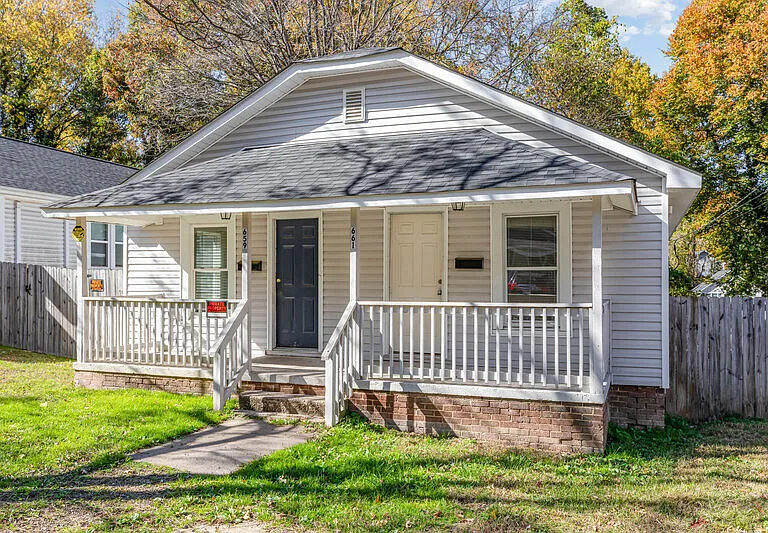 659 Wilson St — Photo 3