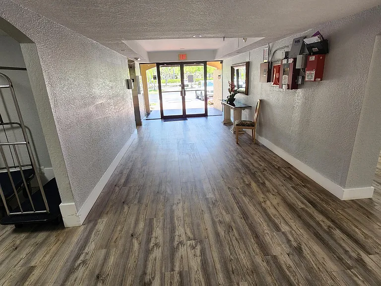 950 Egret Cir #5307 — Photo 3