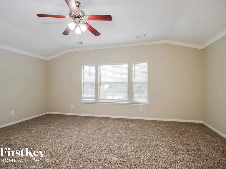9410 Mustang Park Ct — Photo 8