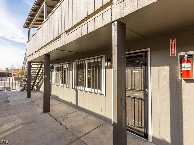 1840 Harding St #1 — Photo 12