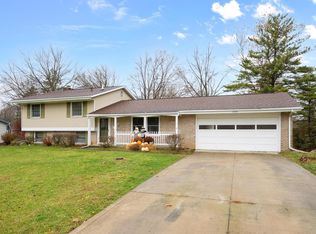 1040 Champagne Dr, Marion, OH