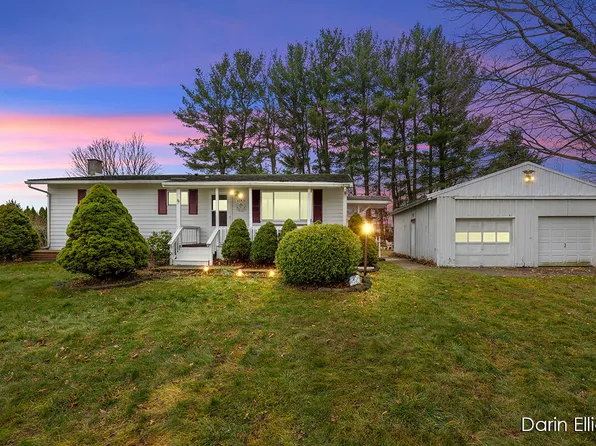 23075 Stanton Rd, Sand Lake, MI 49343