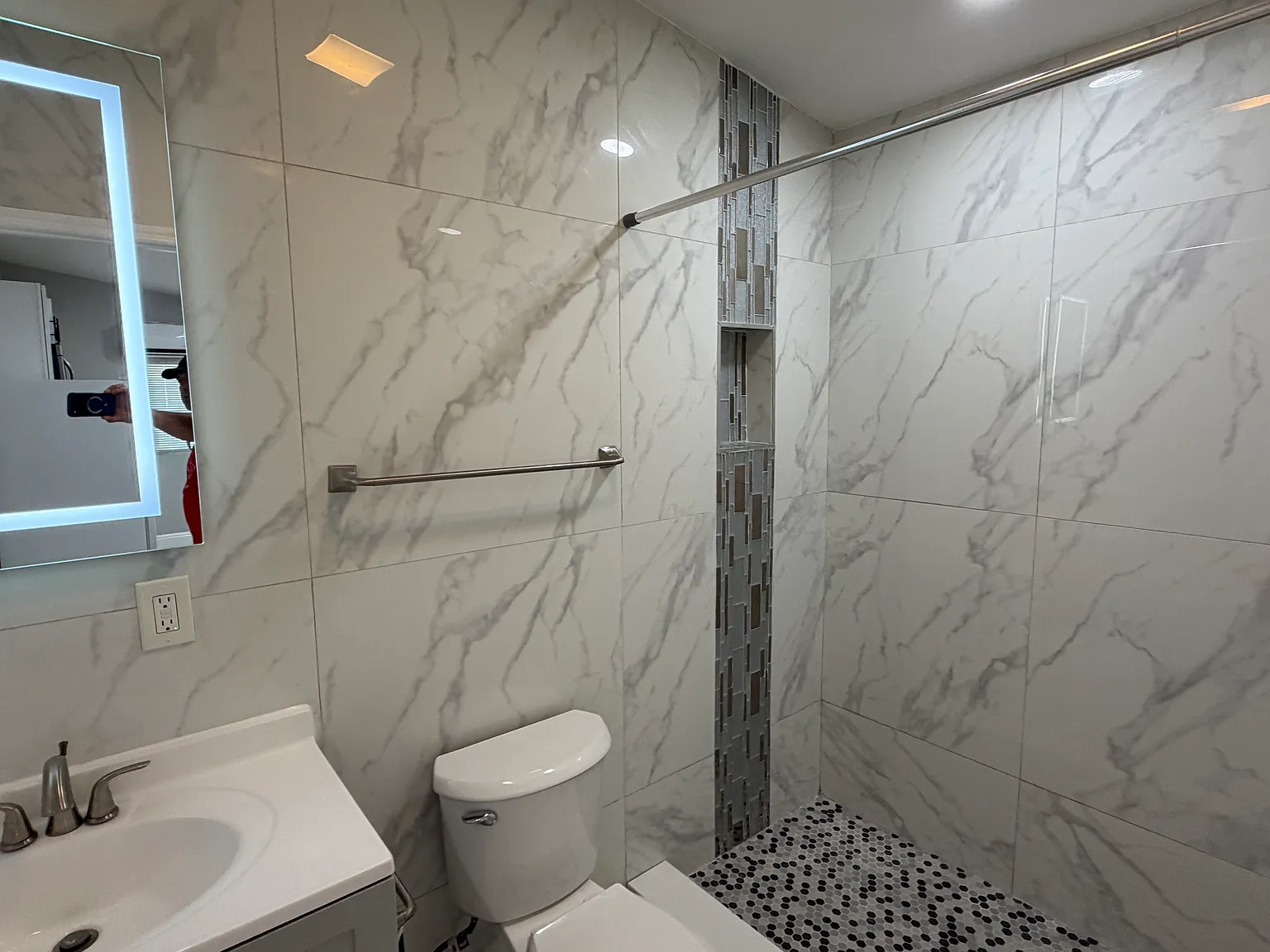 Studio, 348 sqft, $1,195 — Photo 2