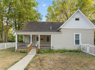 520 Boyce St, Farmington, MO 63640