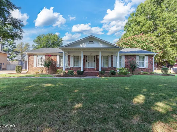1302 Shady Ln, Trenton, TN 38382