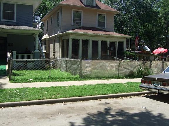 2nd image of 3229 E 11th St