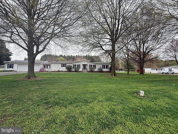 3rd image of 6531 Cabin Ridge Rd