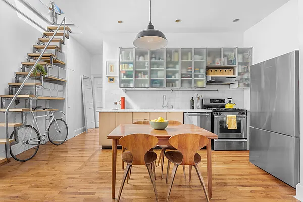Sold by Corcoran | media 2