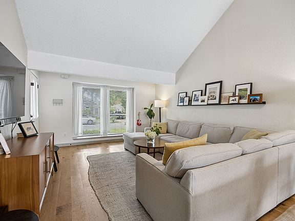 5th image of 5631 Victor St