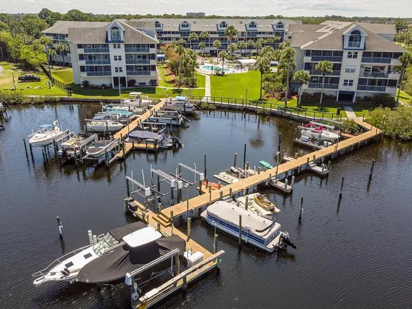 5537 Sea Forest Dr APT 304, New Port Richey, FL 34652