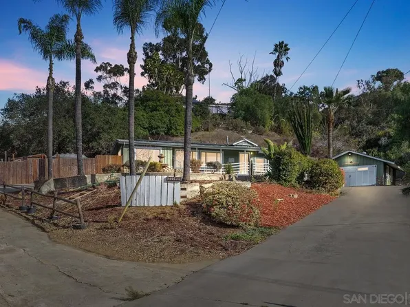 9455 Vista Dr, Spring Valley, CA 91977