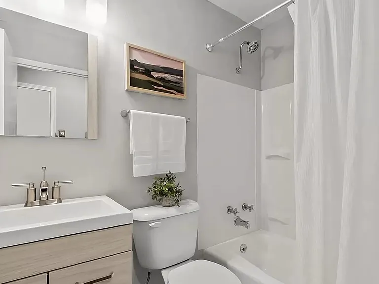 2515 Linnell Dr — Photo 6