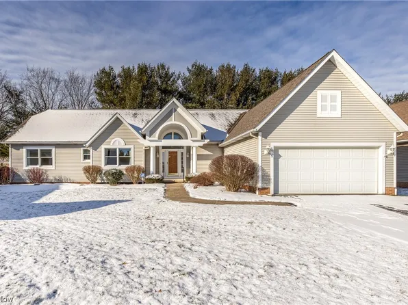 415 Idlebrook Dr, Wadsworth, OH 44281