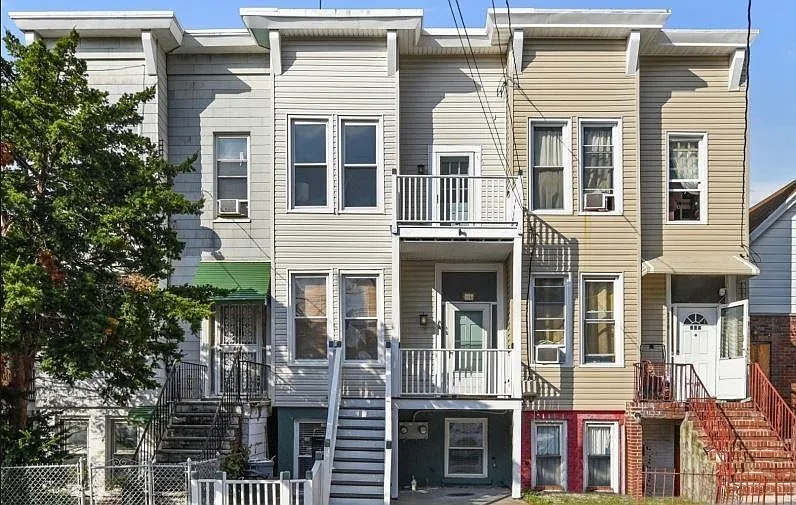 3 bed, 1.5 bath, $3,800 — Photo 4