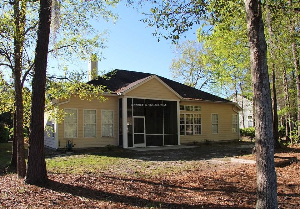 2nd image of 147 Island Dr