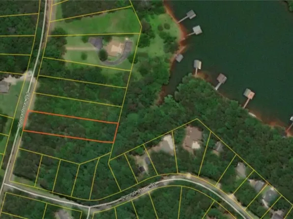 Choestoea Rd, Westminster, SC 29693