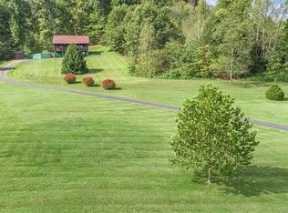 7835 S Voyles Rd, Pekin, IN 47165