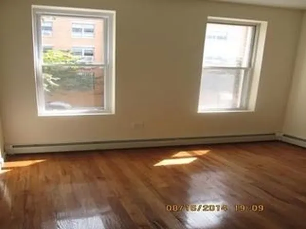 28 Suydam St, Brooklyn, NY 11221