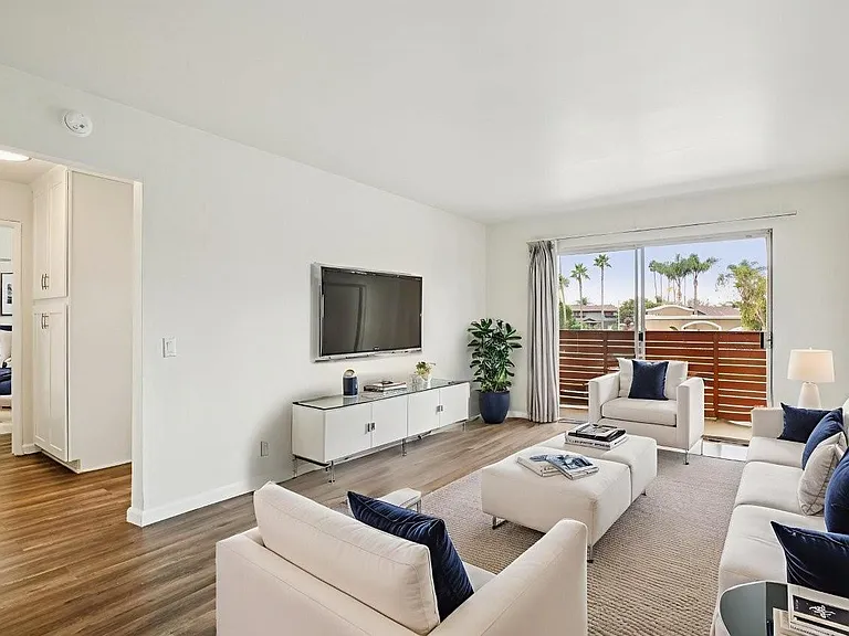 Ocean Breeze Villas — Photo 29