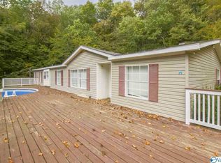 382 Shooting Star Trl, Gurley, AL 35748