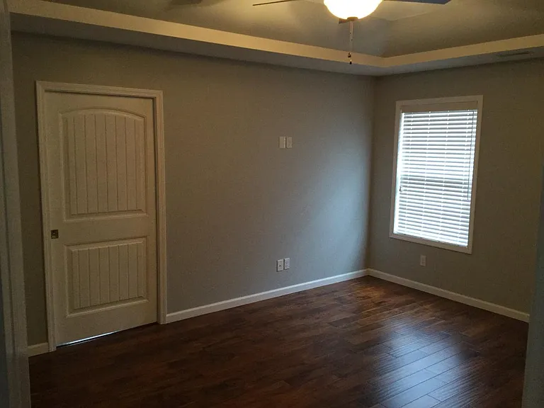 4713 Rainbow Dr — Photo 7