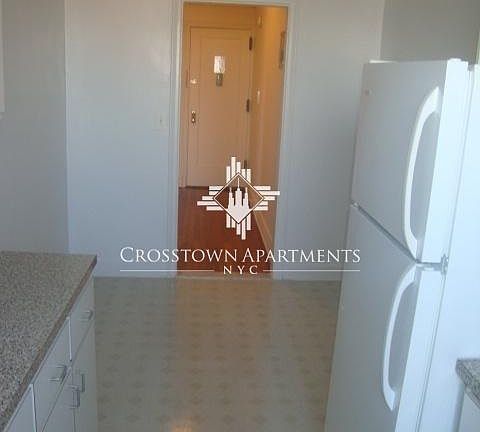 4th image of 4334 49th St APT 4A