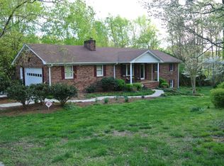 2944 Fraternity Church Rd, Winston Salem, NC 27127