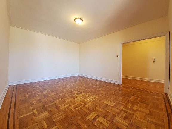 3rd image of 2126 Benson Ave APT 5K